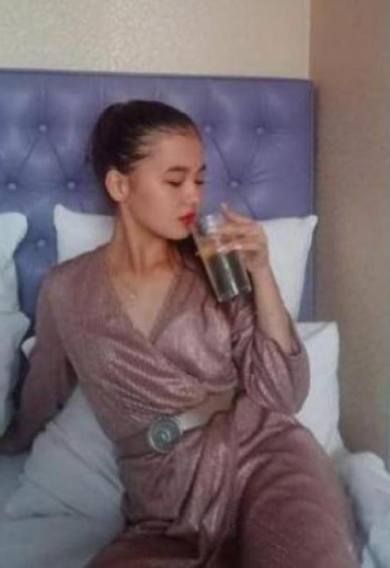 Rihanna • 21 • Russia