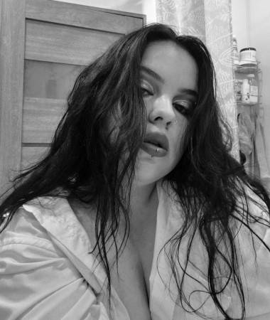 Sophia, 21