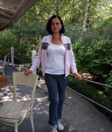 Tanya, 51