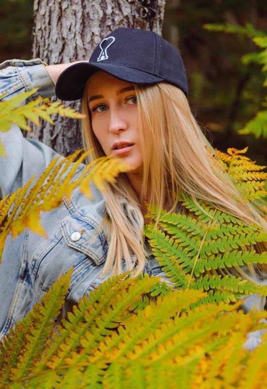 Yulia • 34 • Russie