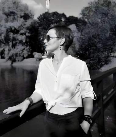 Nadin, 46