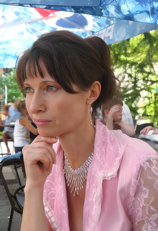 Irina • 59 • Russie