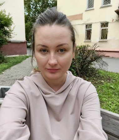 Irina, 43