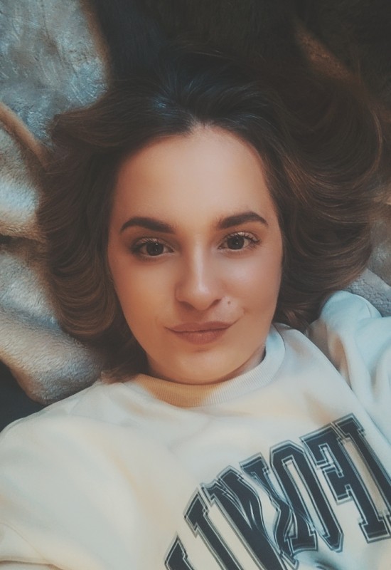 Anastasia  • 31 • Ukraine