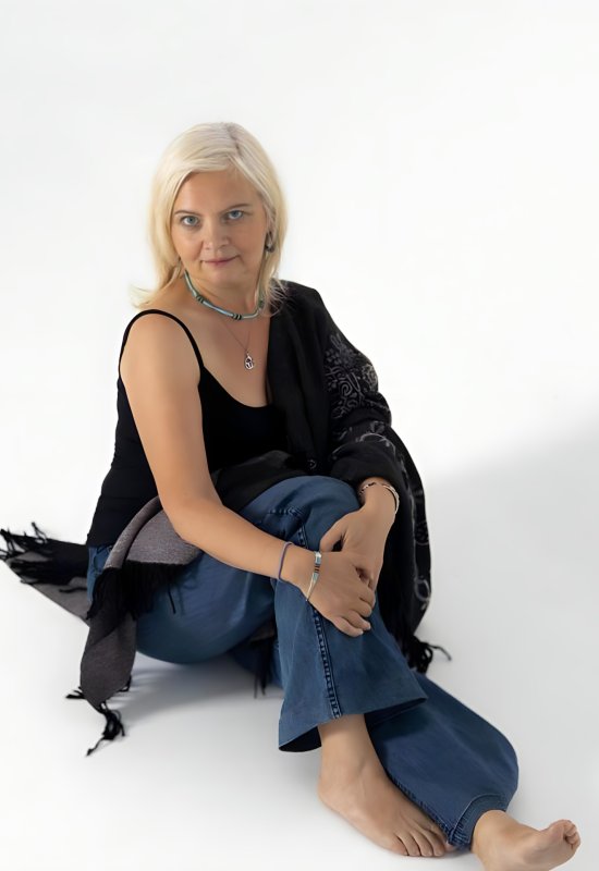 Olga • 53 • Russie