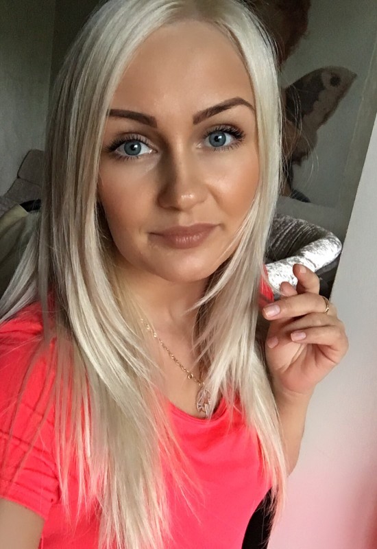 Ekaterina • 41 • Росія