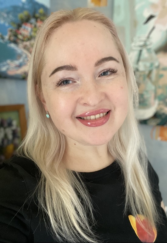 Tatiana  • 47 • Україна