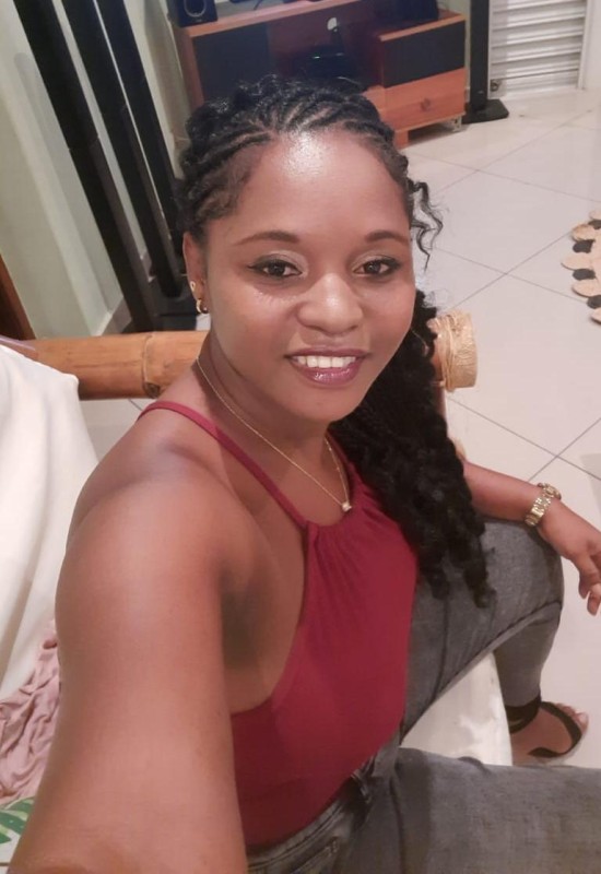 Sonia • 31 • Madagascar