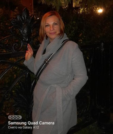 Irina, 48