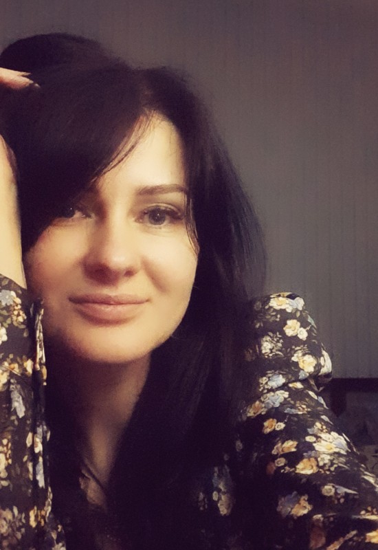 Yana • 44 • Ukraine 🇺🇦