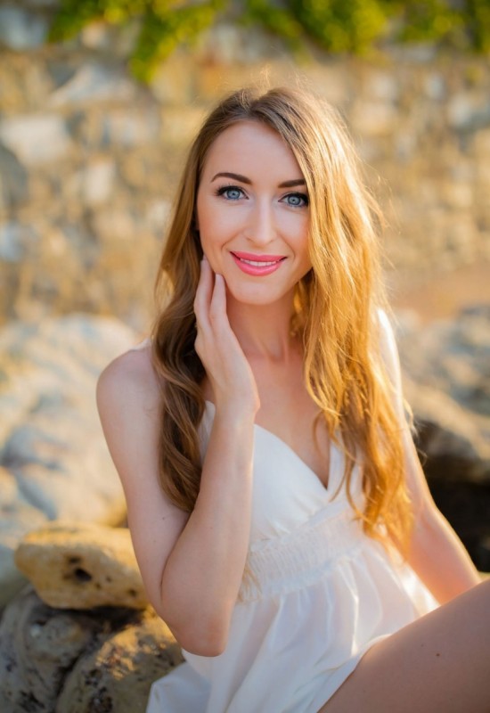 Ekaterina • 39 • Bulgarie