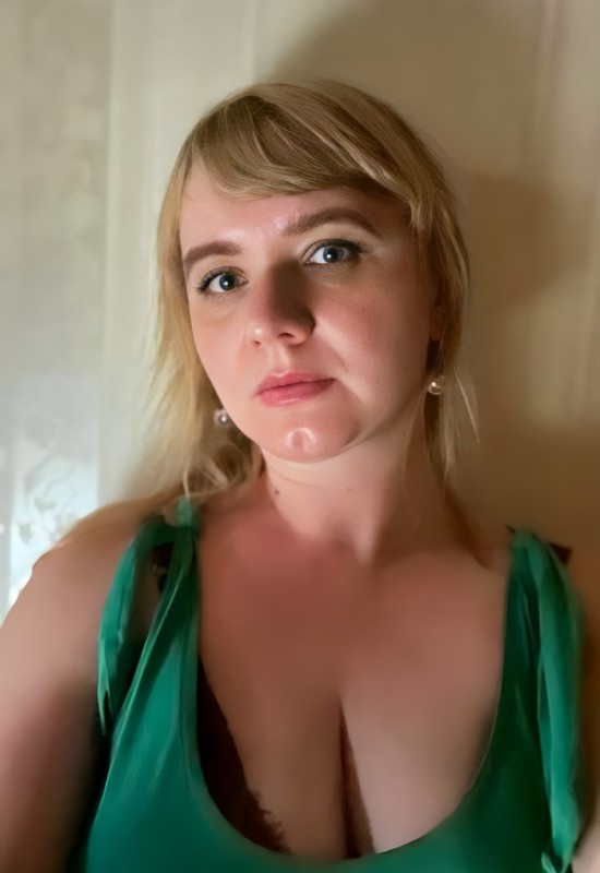 Tatyana • 40 • Russie