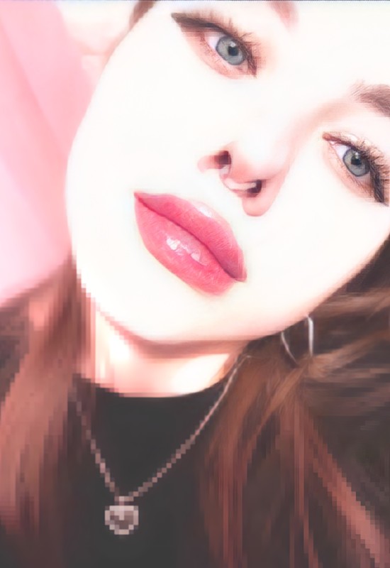 Nancy • 22 • Russia