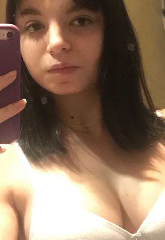 Angelina • 23 • Russia