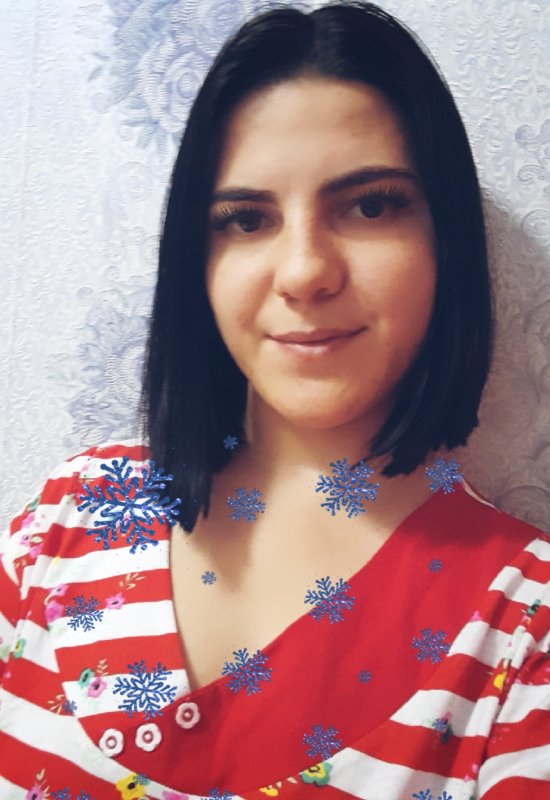 Victoria • 30 • Russia