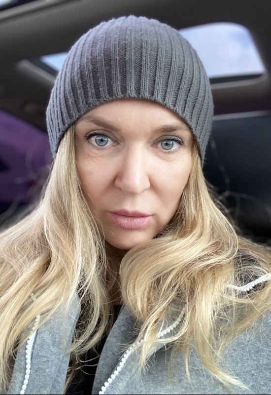 Elena • 53 • Russia