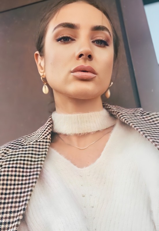 Anastasia • 34 • Russie