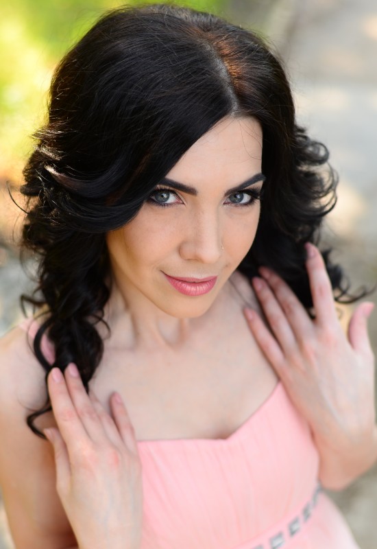 Nataliya • 44 • Grèce