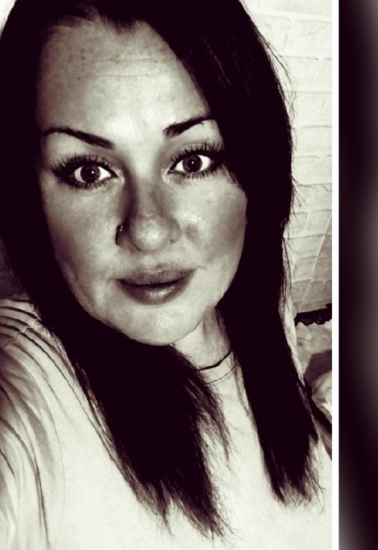 Marina • 41 • Russie