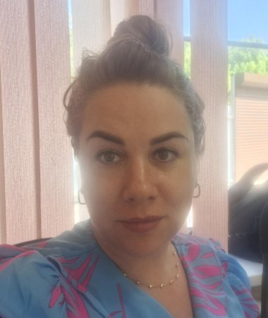 Anastasia , 45