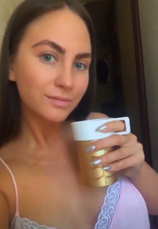 Veronika • 41 • Russia