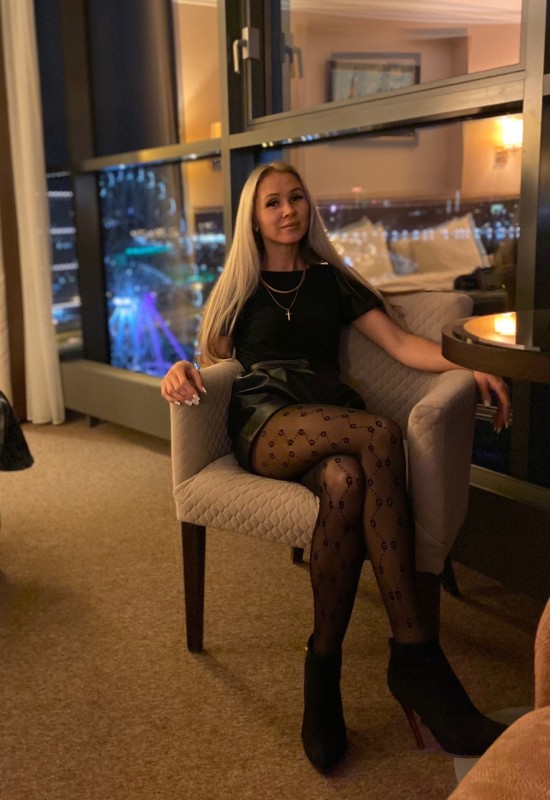 Galina • 30 • Royaume-Uni