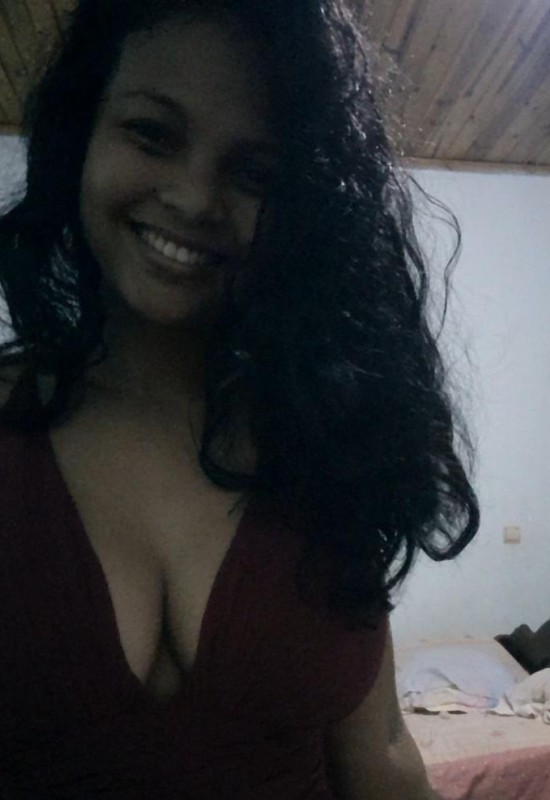 Jen • 26 • Madagascar