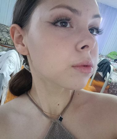 Ksenia, 20