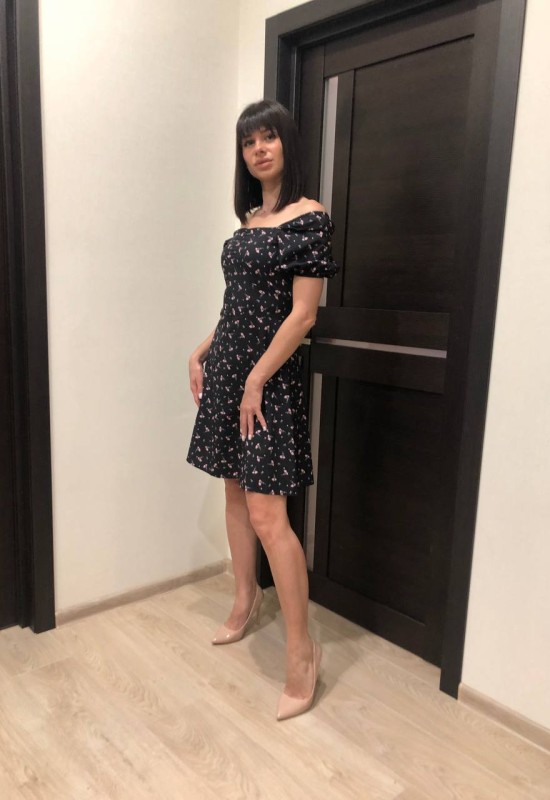 Elena • 42 • Ukraine 🇺🇦