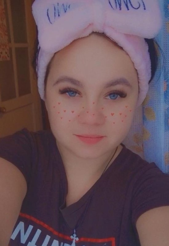 Olga • 31 • Russie