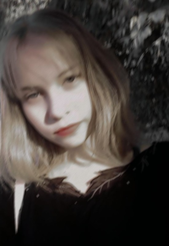 Katerina • 19 • Russie