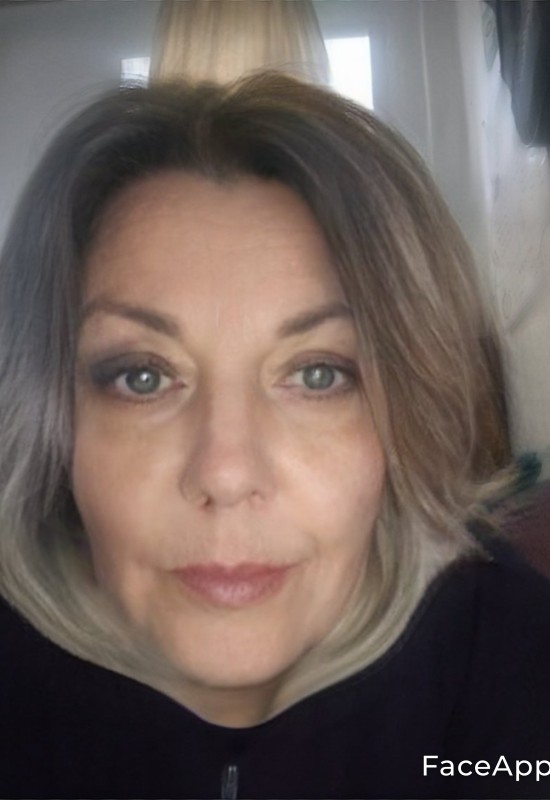 Nata • 49 • Russie