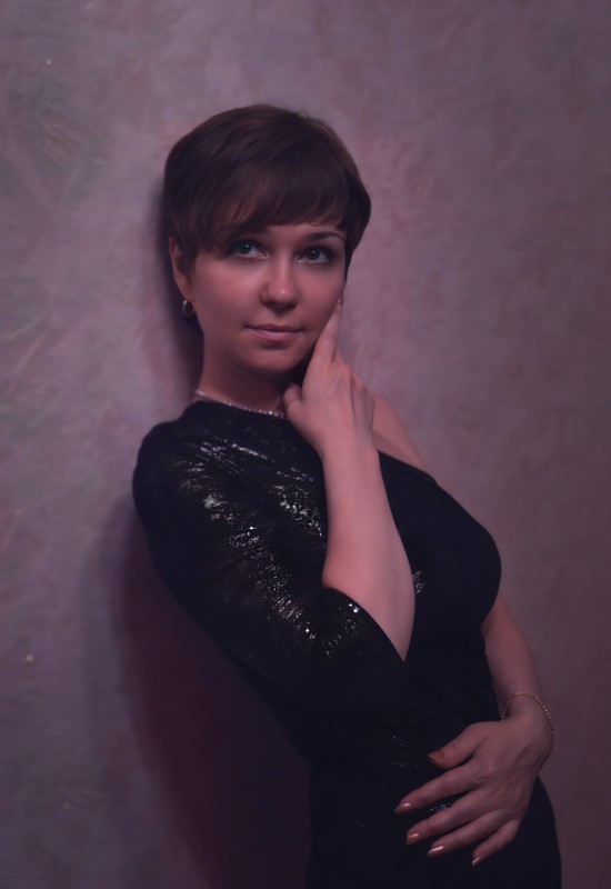 Anna • 49 • Russia