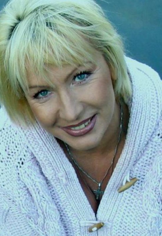 Iryna • 66 • Biélorussie
