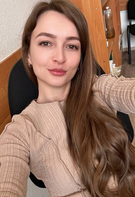 Ksenia • 31 • Росія