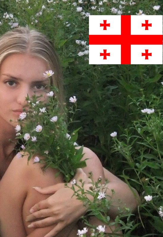 Assia • 32 • Russie