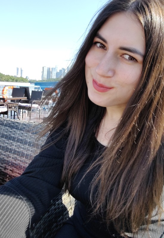 Darya • 37 • Россия