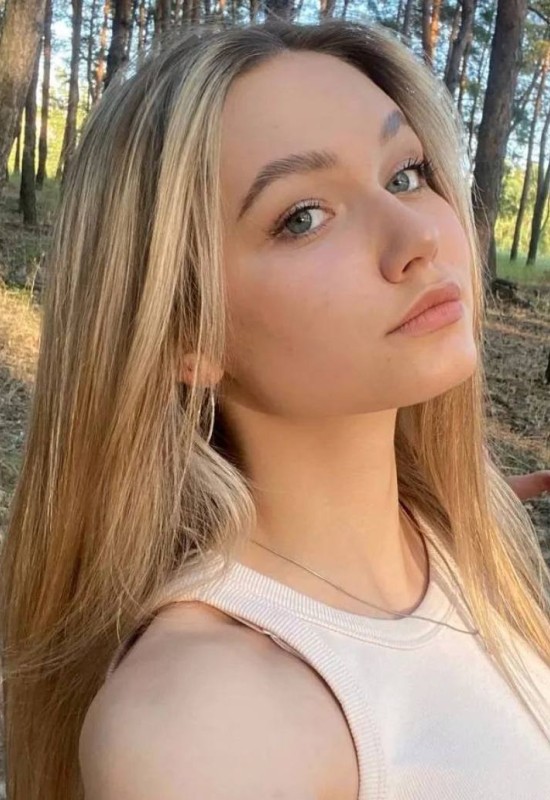 Olha 🇺🇦 • 25 • Україна