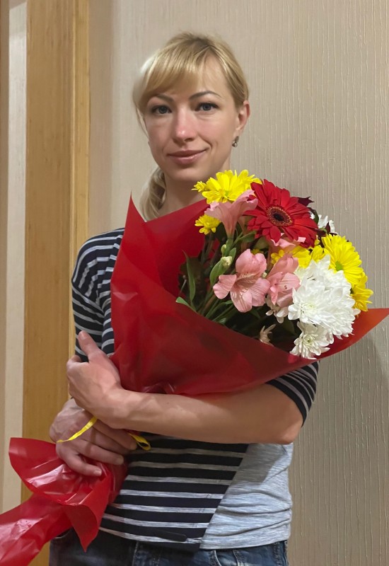 Oxana • 49 • Ukraine