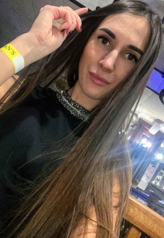 Anna • 37 • Україна