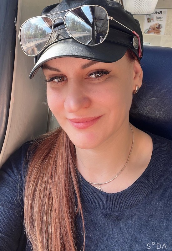 Ева • 45 • Росія