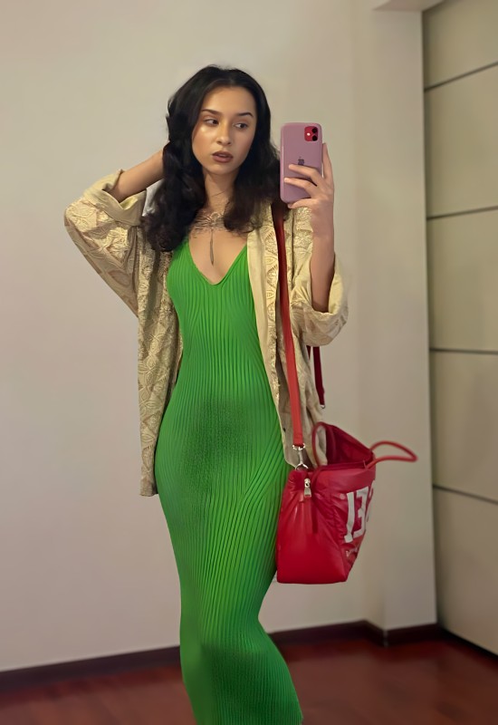 Maria • 26 • Ukraine