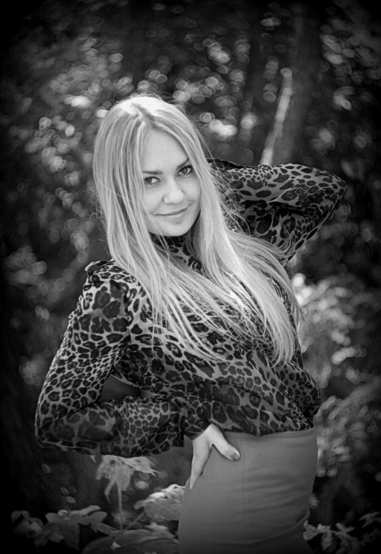 Julia • 40 • Білорусь