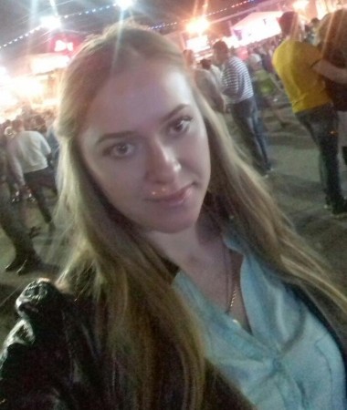 Oksana, 37