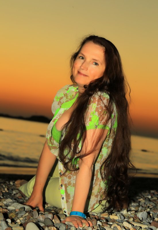 Olga • 63 • Russie