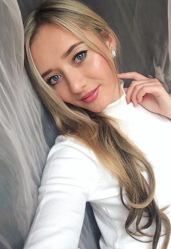 Alla • 35 • Україна