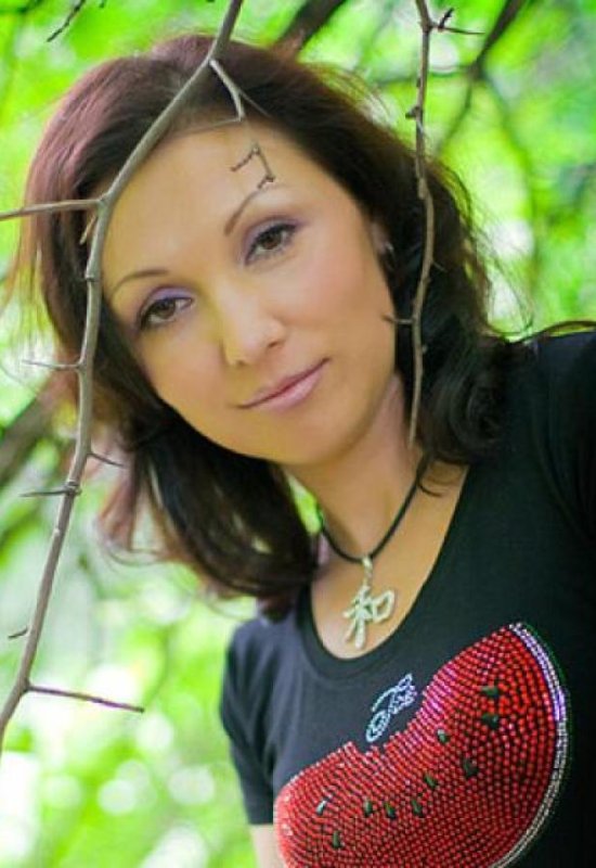 Almira • 57 • Russia