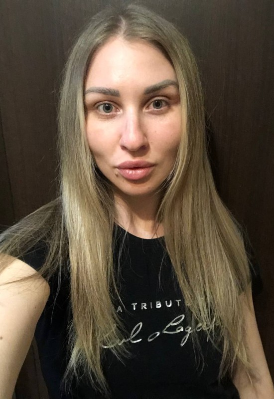 Kristina • 31 • Russie