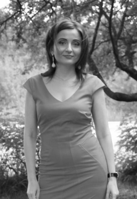 Alexandra • 47 • Ukraine 🇺🇦