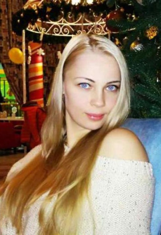 Hanna • 41 • Україна